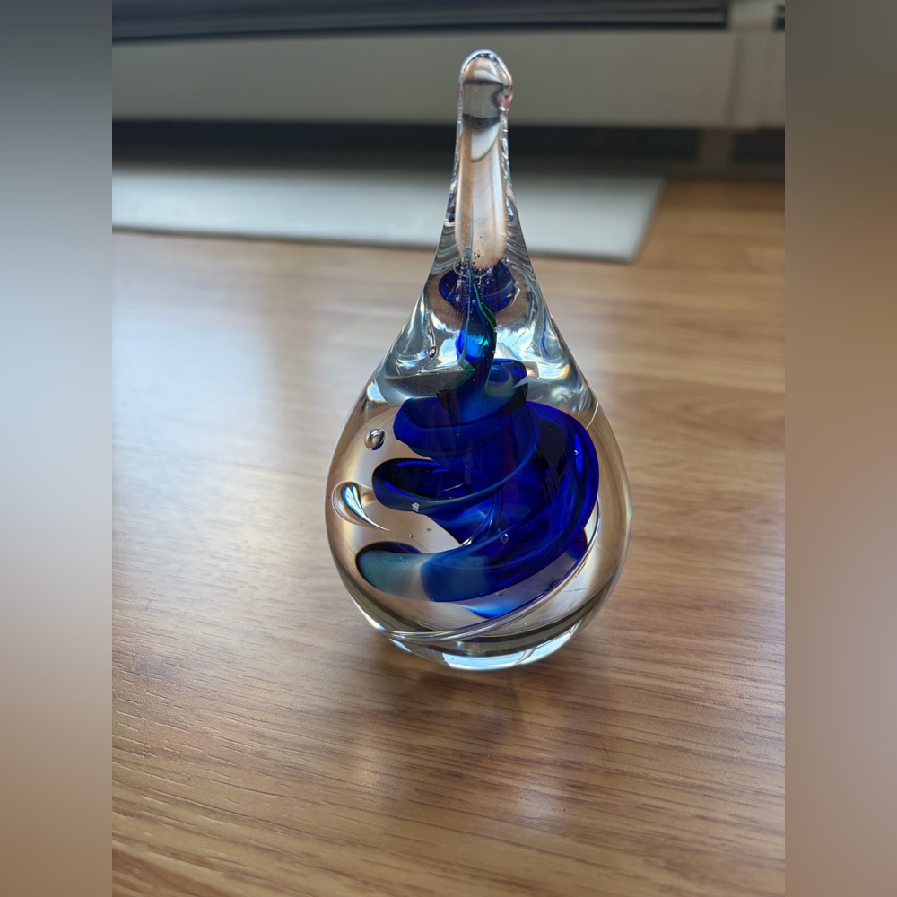 Elegant Blue and Clear Glass Art Sculpture